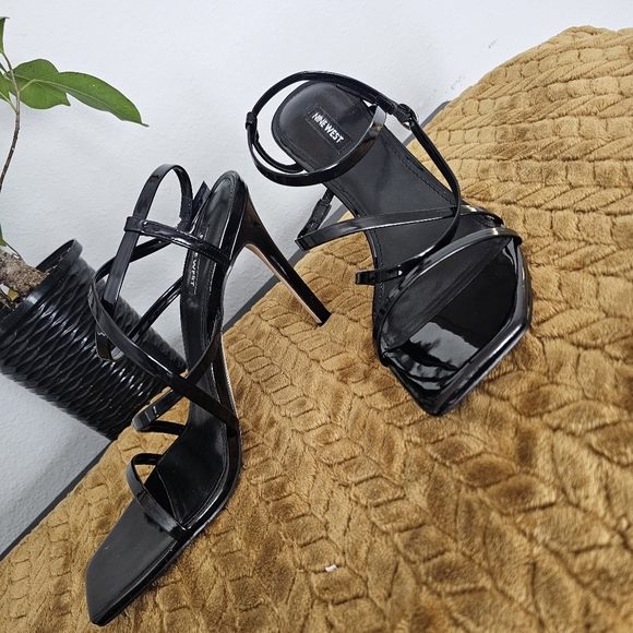 NINE WEST Black Heeled Sandal - Picture 2 of 7